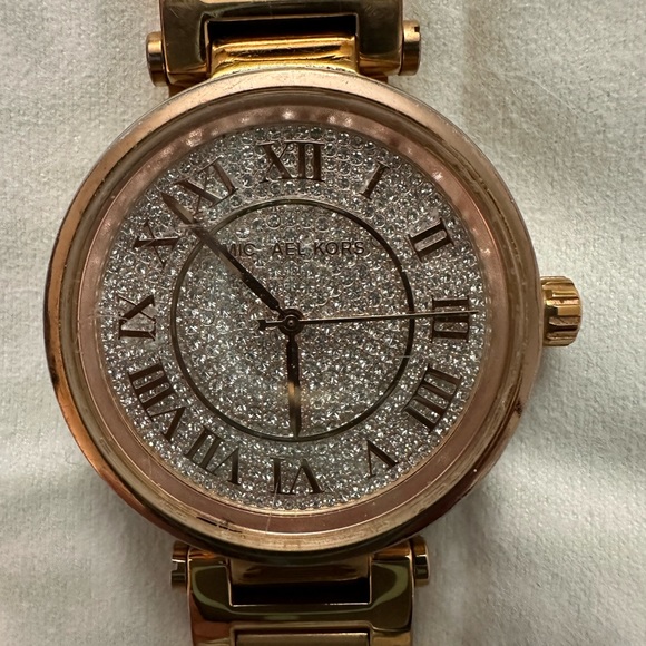 Michael Kors Accessories - Ladies Rose Gold Michael Kors Watch.  Excellent Condition